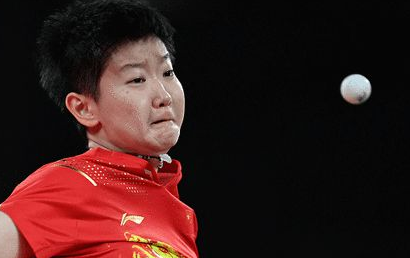 伊藤美诚哭着离开赛场，日本媒体问孙颖莎：是有复仇之